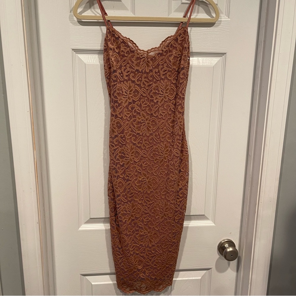 Bodycon - Picture 2 of 2